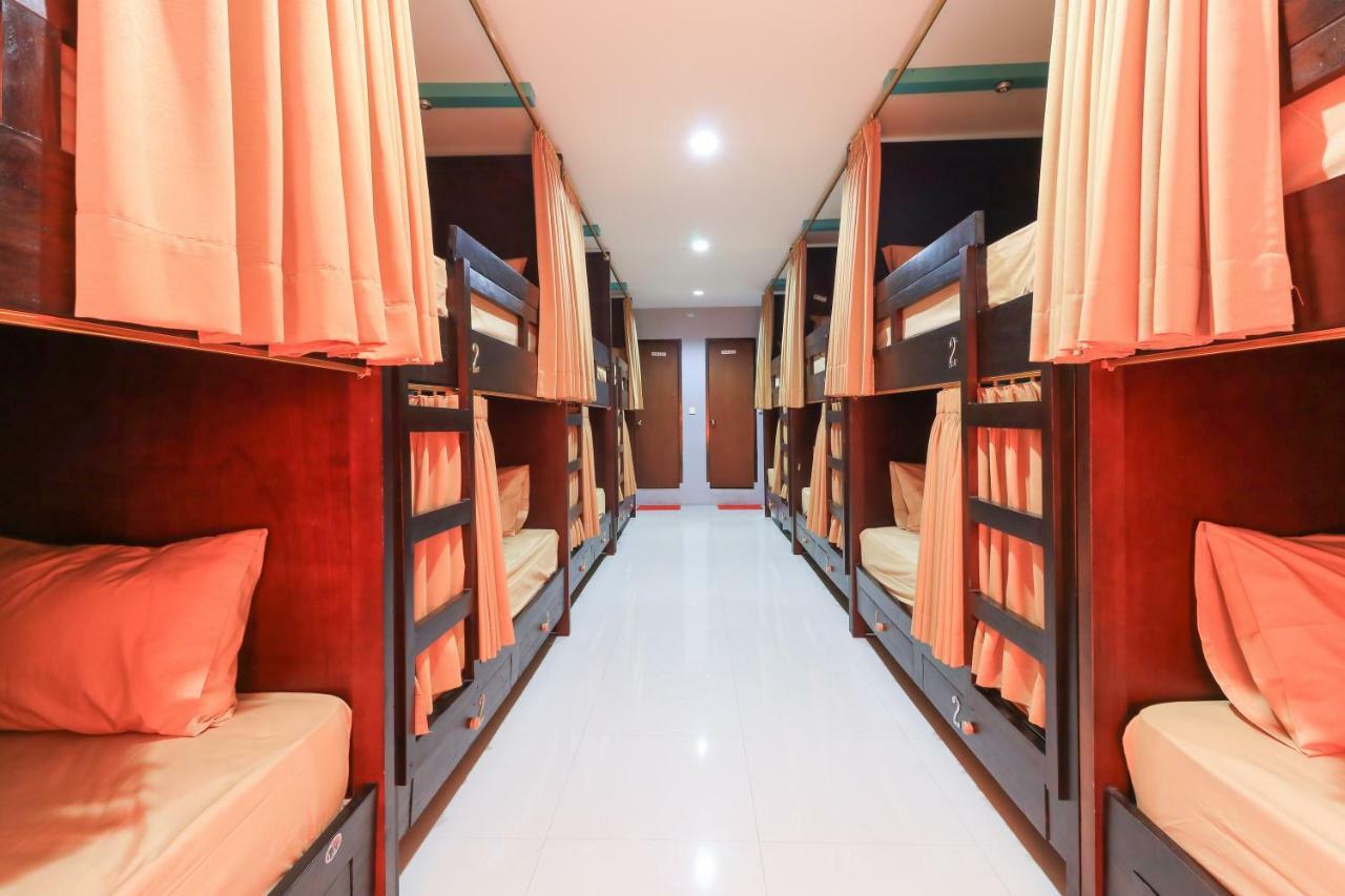 Raja Rani Hostel デンパサール エクステリア 写真